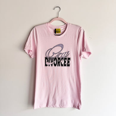 S PINK GAY DIVORCEE T-SHIRT