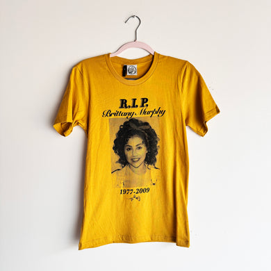 S MUSTARD RIP BRITTANY MURPHY T-SHIRT