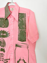 Load image into Gallery viewer, BUBBLEGUM &amp; GREEN SHORT SLEEVE BUTTON-UP