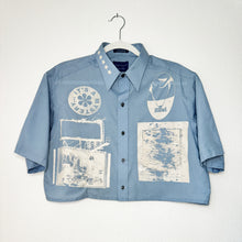 Load image into Gallery viewer, BABY BLUE &amp; CREAM CROPPED SHORT SLEEVE BUTTON-UP