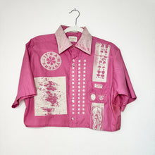 Load image into Gallery viewer, RASPBERRY &amp; CREAM CROPPED SHORT SLEEVE BUTTON-UP