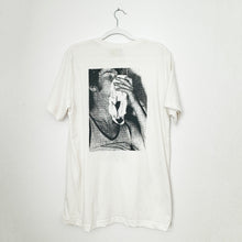 Load image into Gallery viewer, SNIFF! T-SHIRT